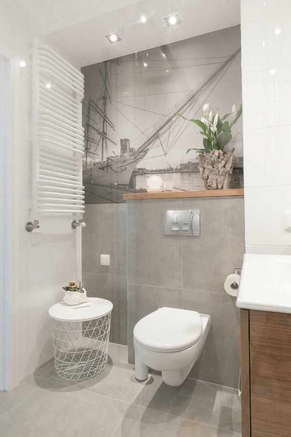 Blue Apartment In Vibrant Heart Of Gdynia Luaran gambar